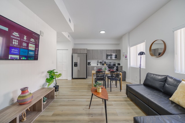 ローリー・アパートメント・ニア・ローンデポ・パーク・スタジアム