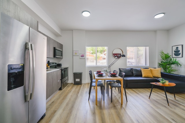 ローリー・アパートメント・ニア・ローンデポ・パーク・スタジアム