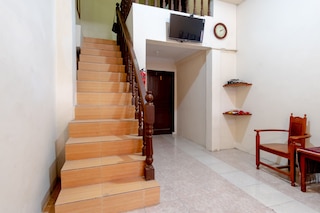 OYO  ライフ 2786 プリ フェリシア  1