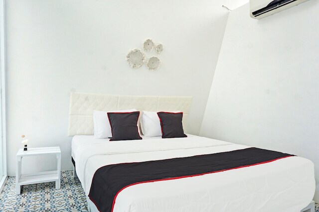 OYO  ライフ 2786 プリ フェリシア  1