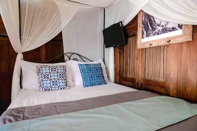 トゥースペース リビング アット カユ ビーチ ヴィラ