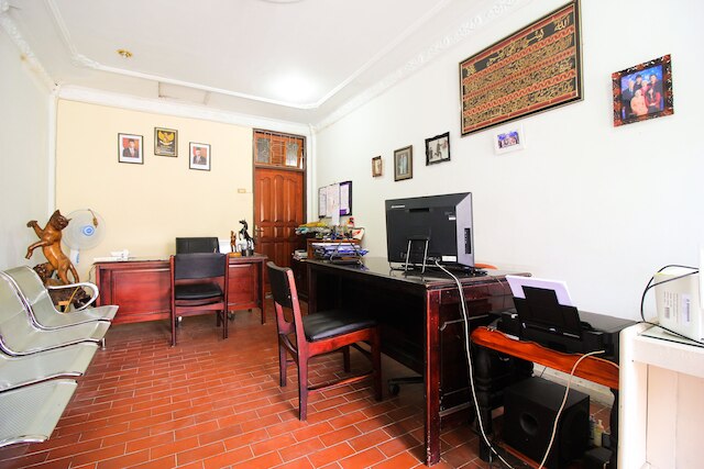 OYO  ライフ 2553 コスト ダヤ