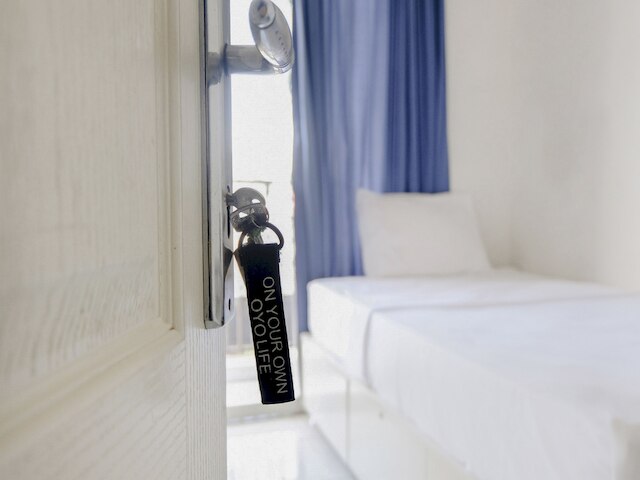 OYO  ライフ 2760 コスト シンパン ボロブドゥール 47