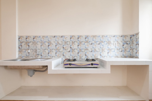 OYO Life 2801 サリパングリパン（コスプトゥリ&パストゥリ）