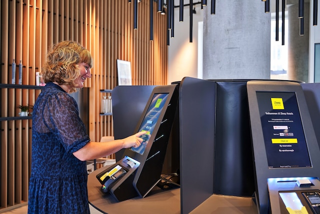 ズリープ ホテル ローザンヌ シャヴァンヌ