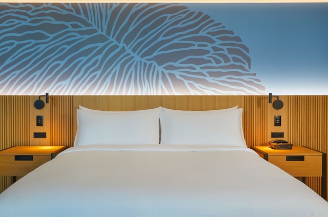 ルネッサンス ホノルル  ホテル & スパ