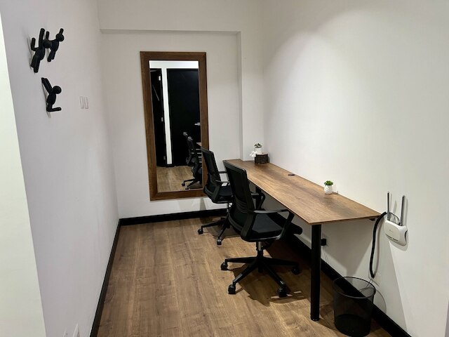 エグゼクティブアパートメントサンイシドロビジネス