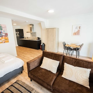 ドリーミー サービスド スタジオ 44M2