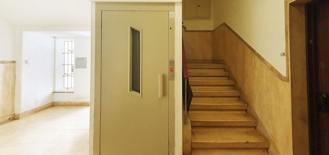 ディゼンゴフ・ブリック