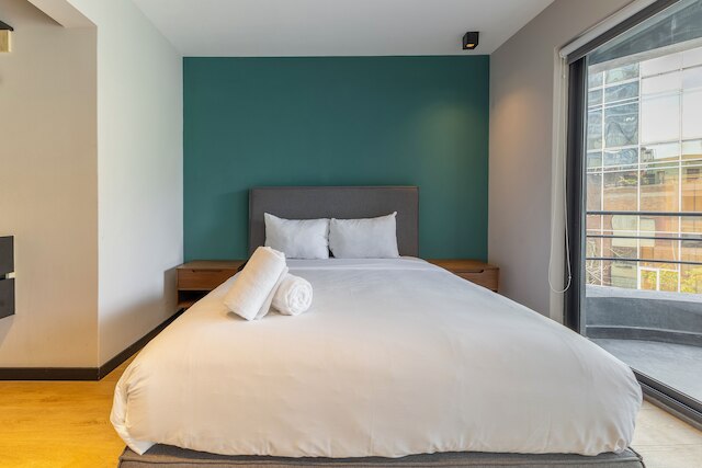 カピタリア コンデサ エスカンドン