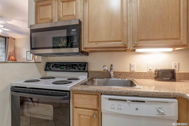 ワンダフルウェストマウイビーチスイーツ