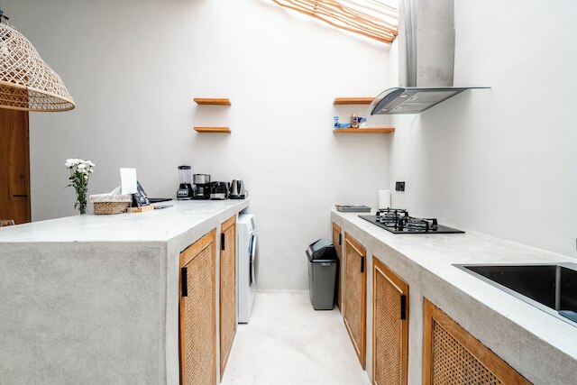 ヒジャウ ヴィラ by EVDEkimi - チャーミング 2ベッドルーム エスケープ ウィズ プール, アウトドア ラウンジ, ラッシュ ガーデン