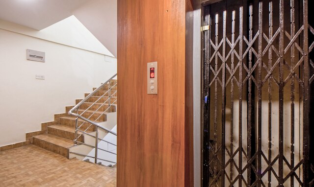 ツリーボ ロイヤル オービット, メトロポリタン