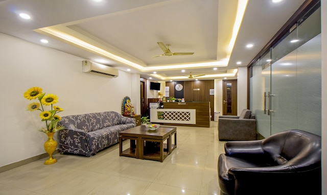 ツリーボ ロイヤル オービット, メトロポリタン