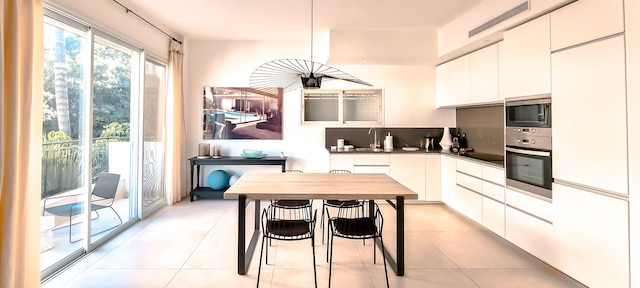 ホヴヴェイ・ツィヨン・マグノリア