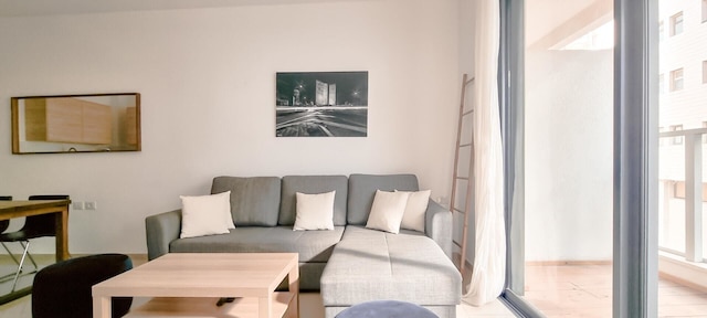 ベン・イェフダ・ニュアージュ