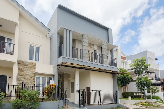 ツースペースリビングアットパノラマエコステイ