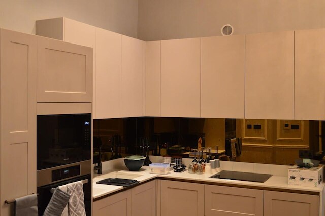 スタニング  2  ベッドルーム  アパートメント イン ロンドンズ チェルシー