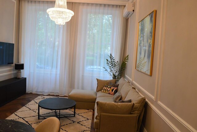 スタニング  2  ベッドルーム  アパートメント イン ロンドンズ チェルシー