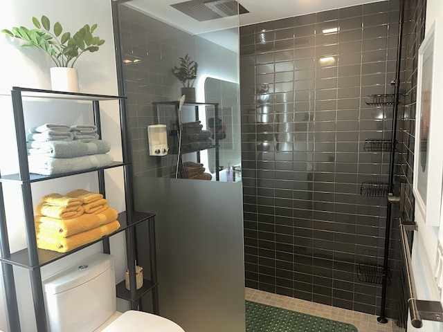 プレミアスタジオキングベッドとクイーンソファベッド