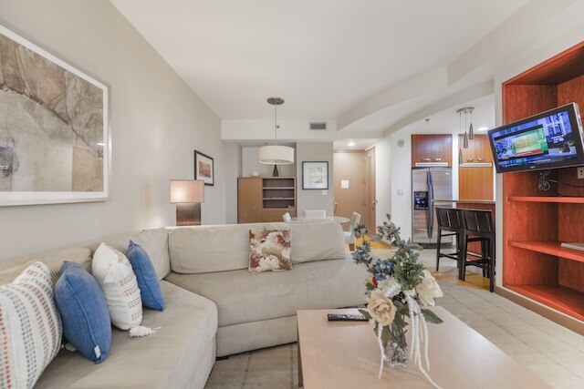 ビューティフル1ベッドルームブリッケルコンド