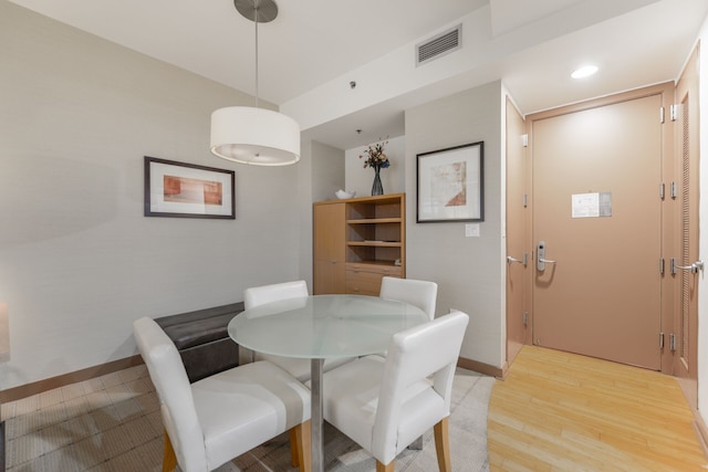 ビューティフル1ベッドルームブリッケルコンド