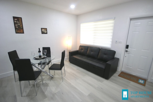 251エアポートトップハウスアパートメンツ