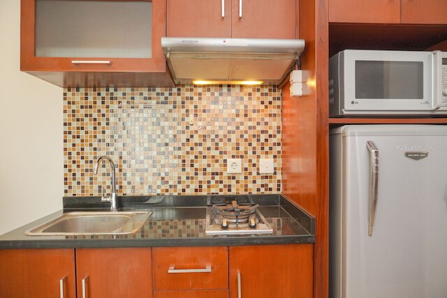 ビューティフル アンド ホーミー 2 ベッドルーム アパートメント  タムリン  レジデンス