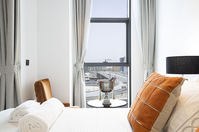 ウェーブス - デラックススタジオウォーターフロントリビング 、 ドバイ