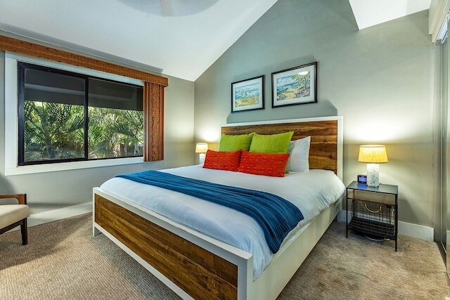 マアラエア サーフ G8 2 ベッドルーム コンド