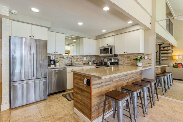 マアラエア サーフ G8 2 ベッドルーム コンド