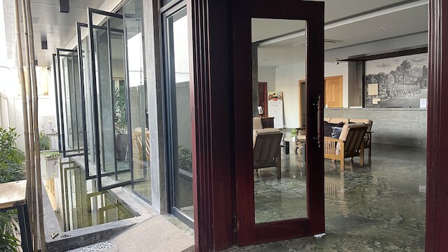 JJ シティ・センター・スイーツ