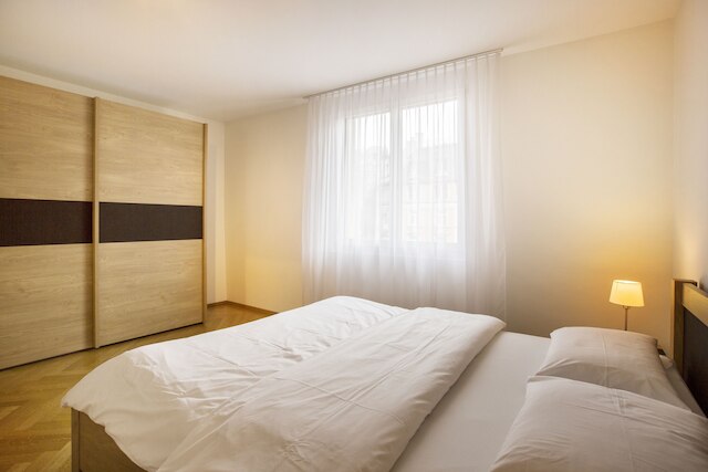 ネスト - ヴァインベルグ