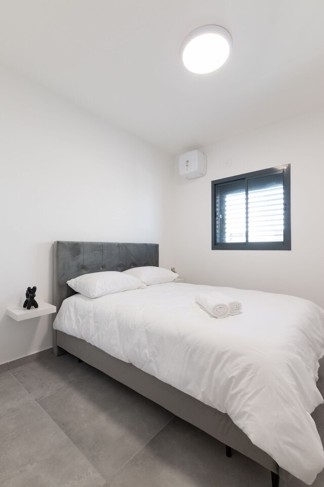 ラグジュアリーAPT 3 BRニュータワーパーキング