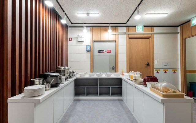 Olleh business Hotel