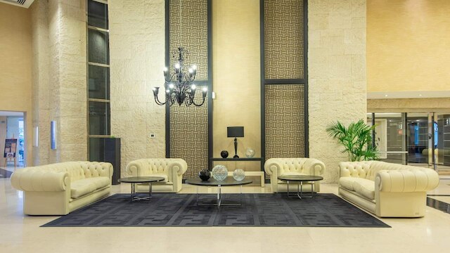 シルクハウス・スカイ・ガーデンズ、DIFC ドバイ