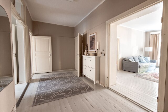 2ndhomesブライト&スペイシャス5BRアパートメント