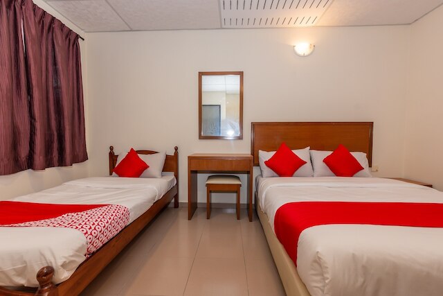 OYO 90893 ホテル 68 カンポン ラパン