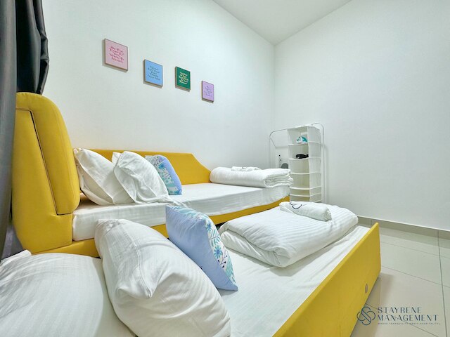 アンバー・コーブ・メラカ・シービュー・バイ・ステイレネ