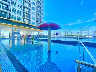 メラカ ノボ 8 レジデンス バイ ステイレネ