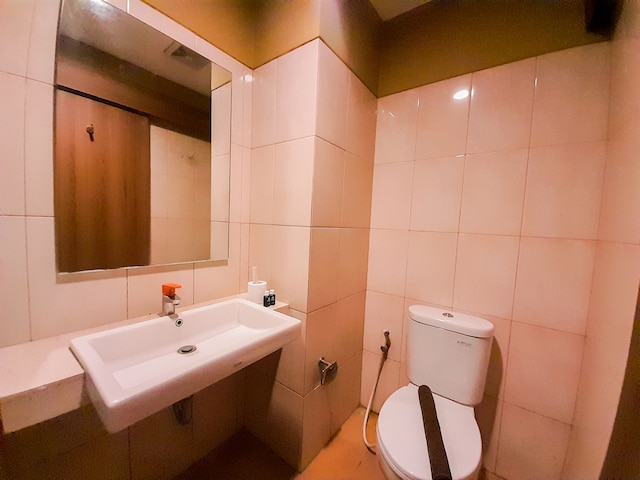 モダン アンド コージー スタジオ アット スチューデント パーク  アパートメント