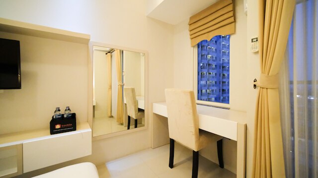 ウォーム デザインド スタジオ アット オーチャード スーパーモール マンション  アパートメント