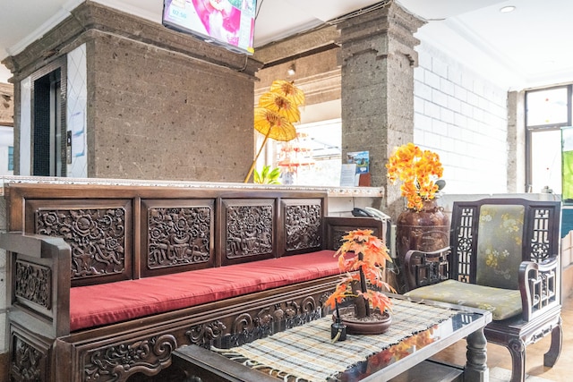 アンマラレギアンバイビラリシ