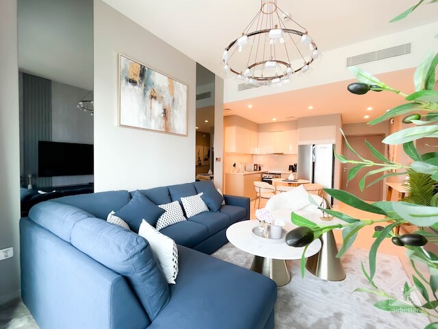 ダウンタウンの中心部で究極の豪華さ