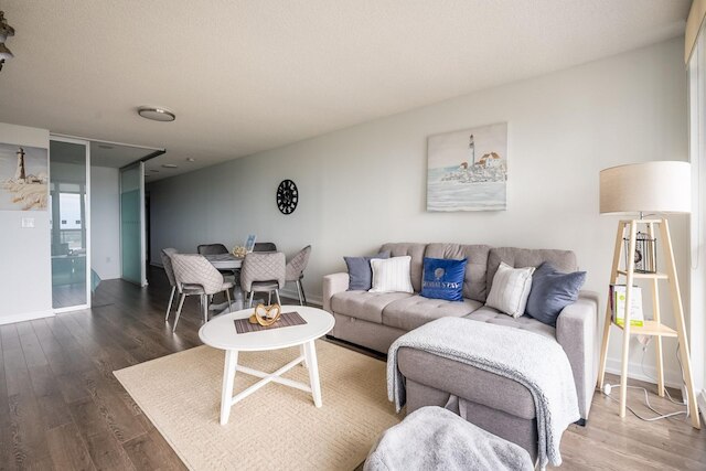 トロント 21 アイスボート 19 フロア