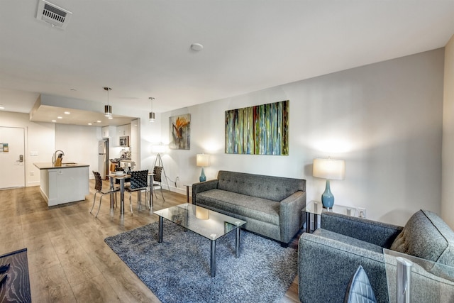 グローバル・ラグジュアリー・スイーツ・アーバイン