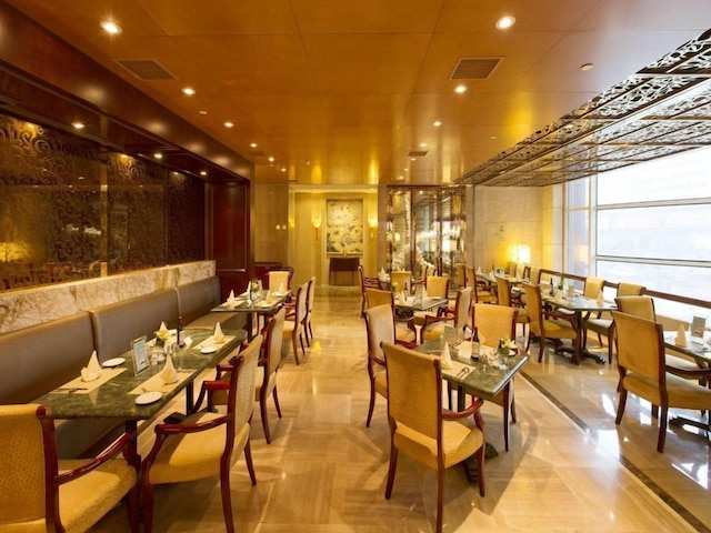 Plaza International Hotel Zhejiang