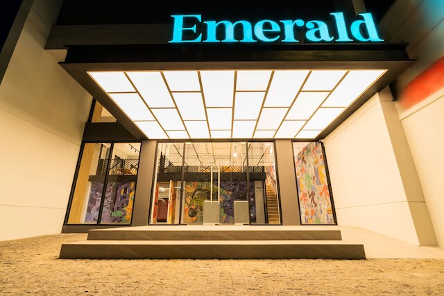 エメラルドホテルレジデンス