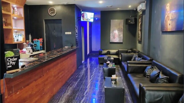 ホテル オ マンガ ベサール ニア コタ トゥア フォーマリー フレッシュ ホテル