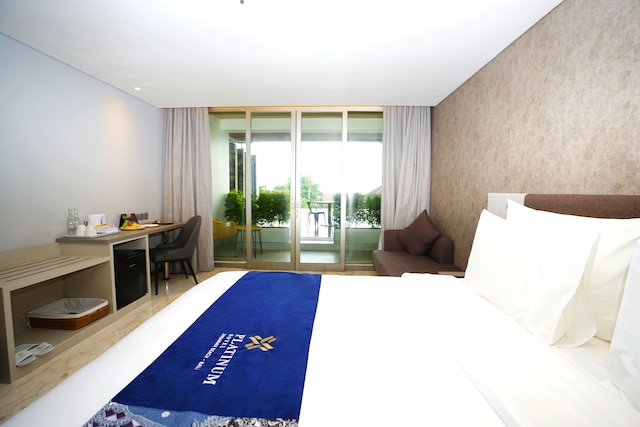 プラチナホテルジンバランビーチバリ